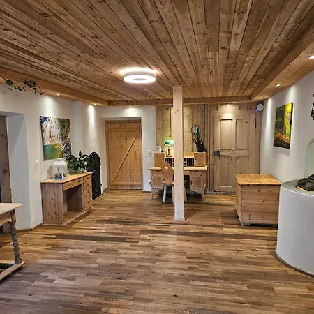 Premium Mit Privatem Whirlpool, Sauna, Garten *