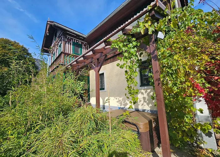 Premium Mit Privatem Whirlpool, Sauna, Garten *