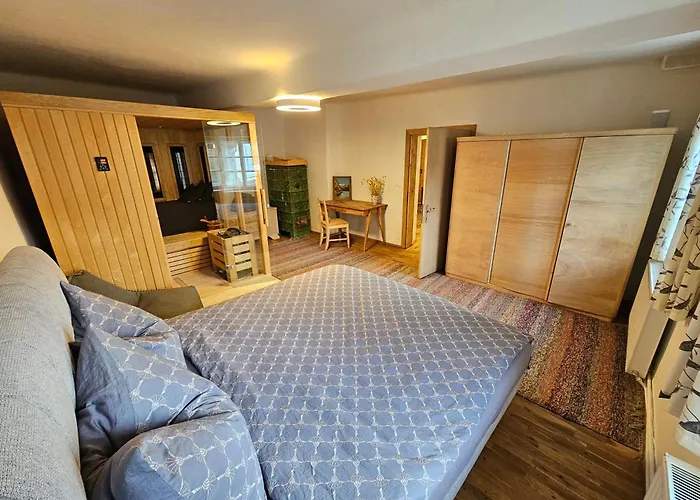 Premium Mit Privatem Whirlpool, Sauna, Garten Apartment